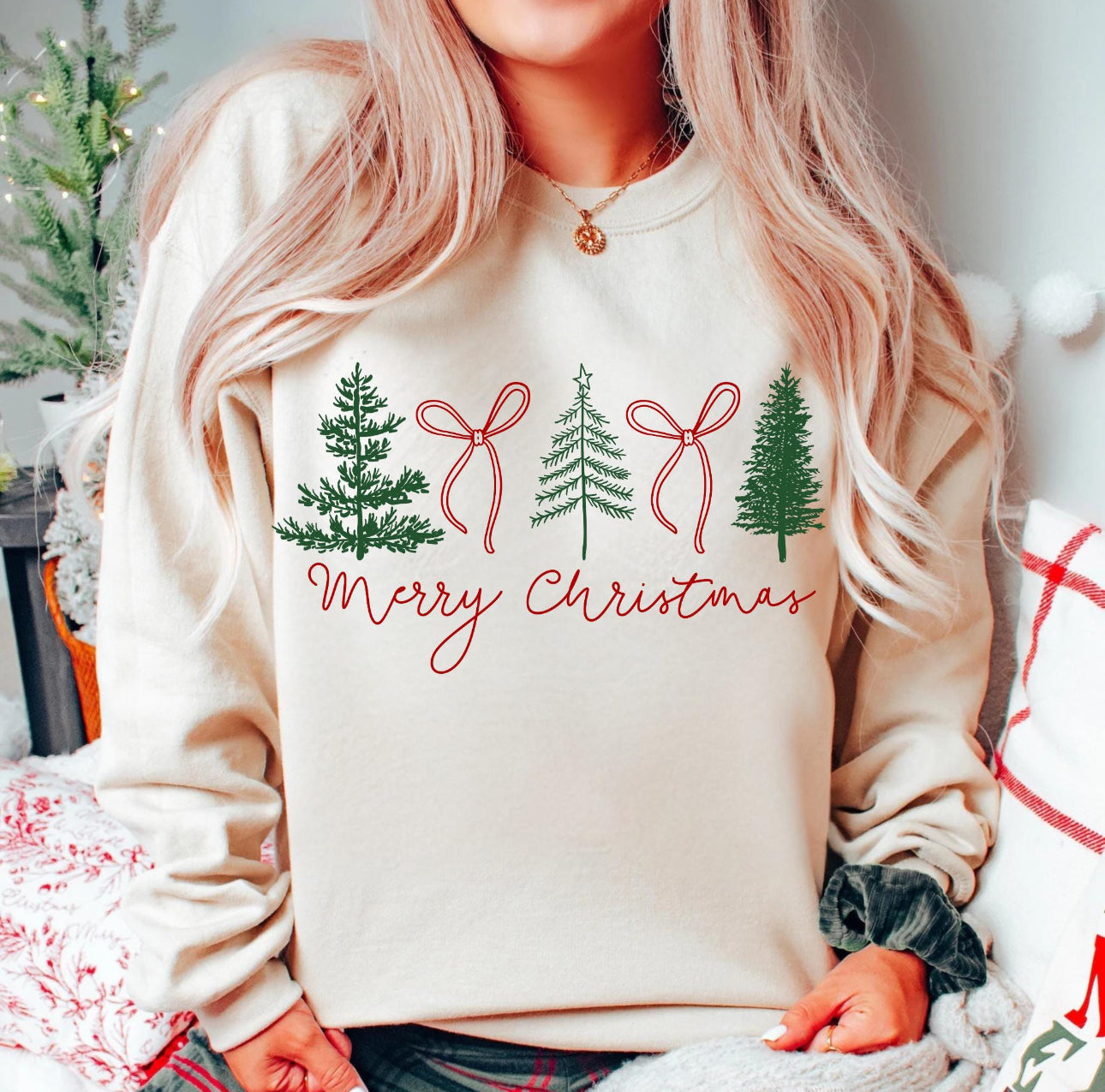 Preppy Christmas - Sweatshirt on Sand