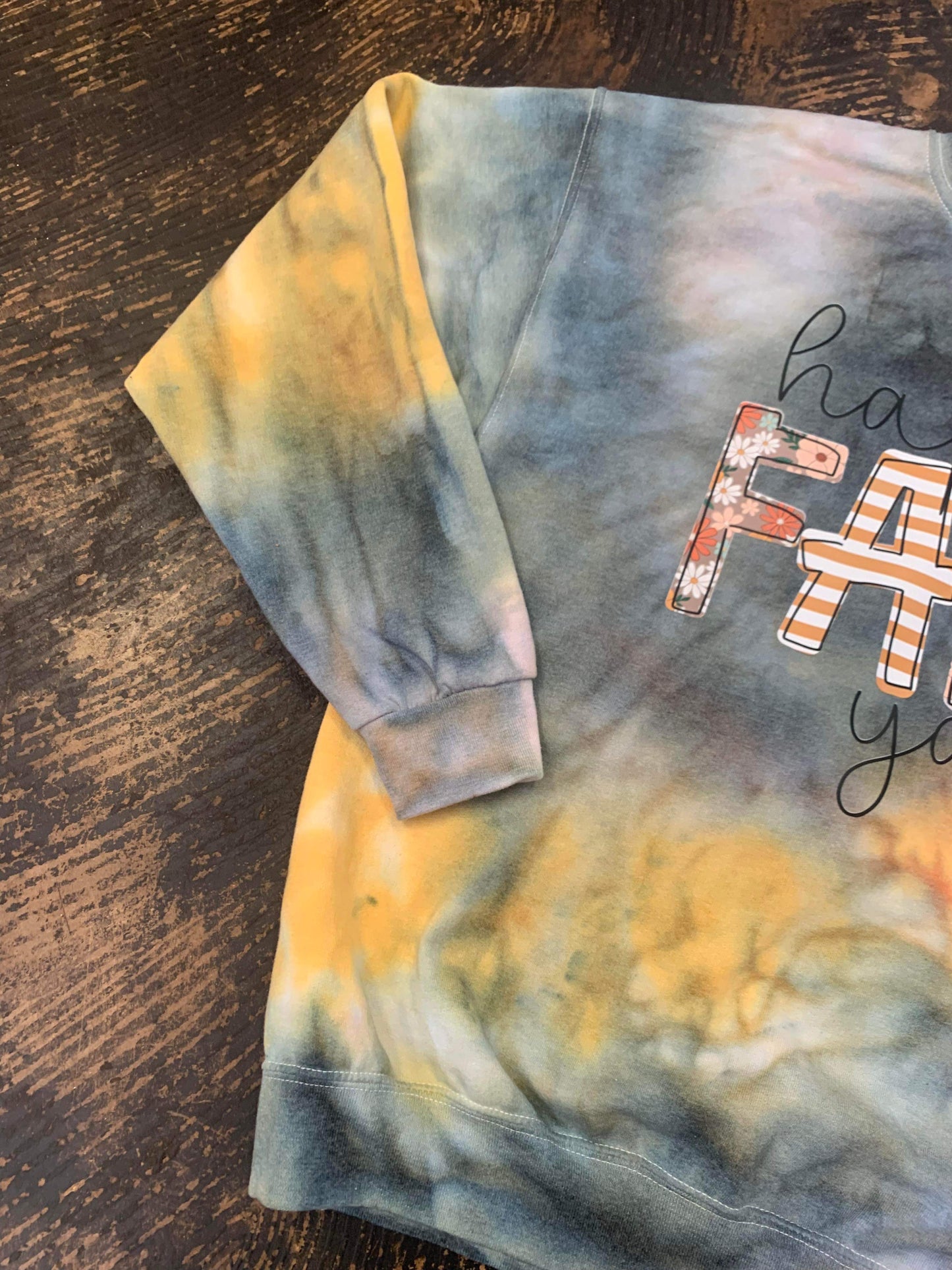 Hand Dyed 🍂 It’s Fall Yall 🍂