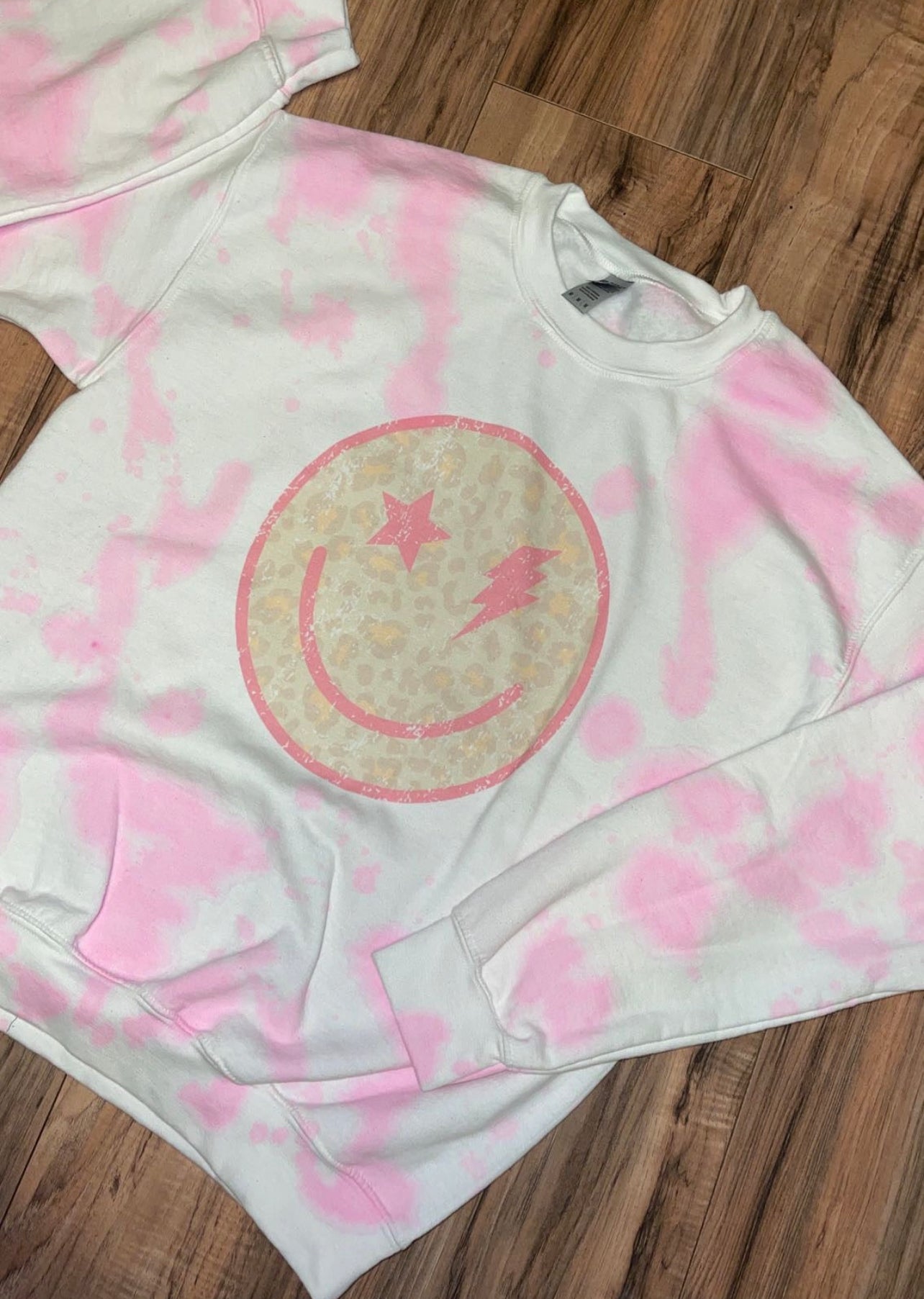 Smiley - Tshirt Pink Hand Dyed