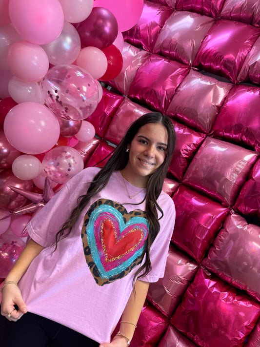 Graphic T -Colorful Heart - Comfort Color DTF -