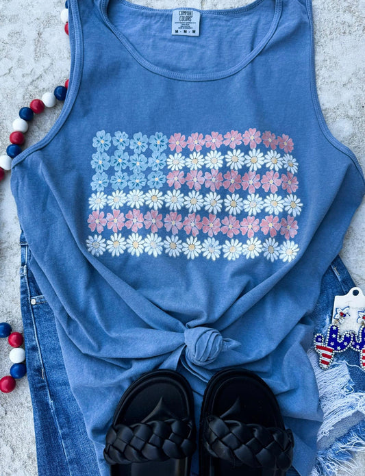 Graphic  T - Tank USA Daisy