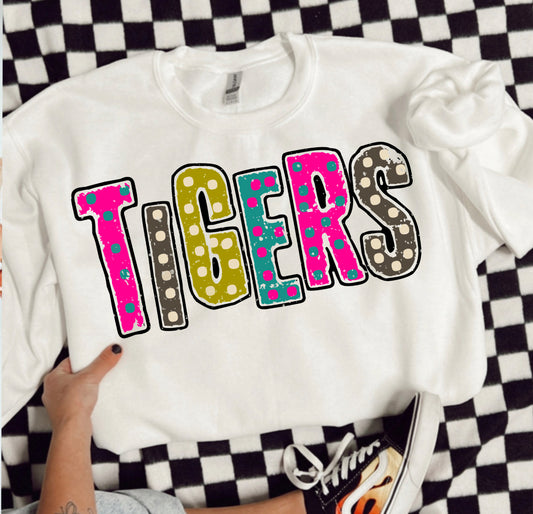 Graphic Sweatshirt - Chunky Fun Tigers