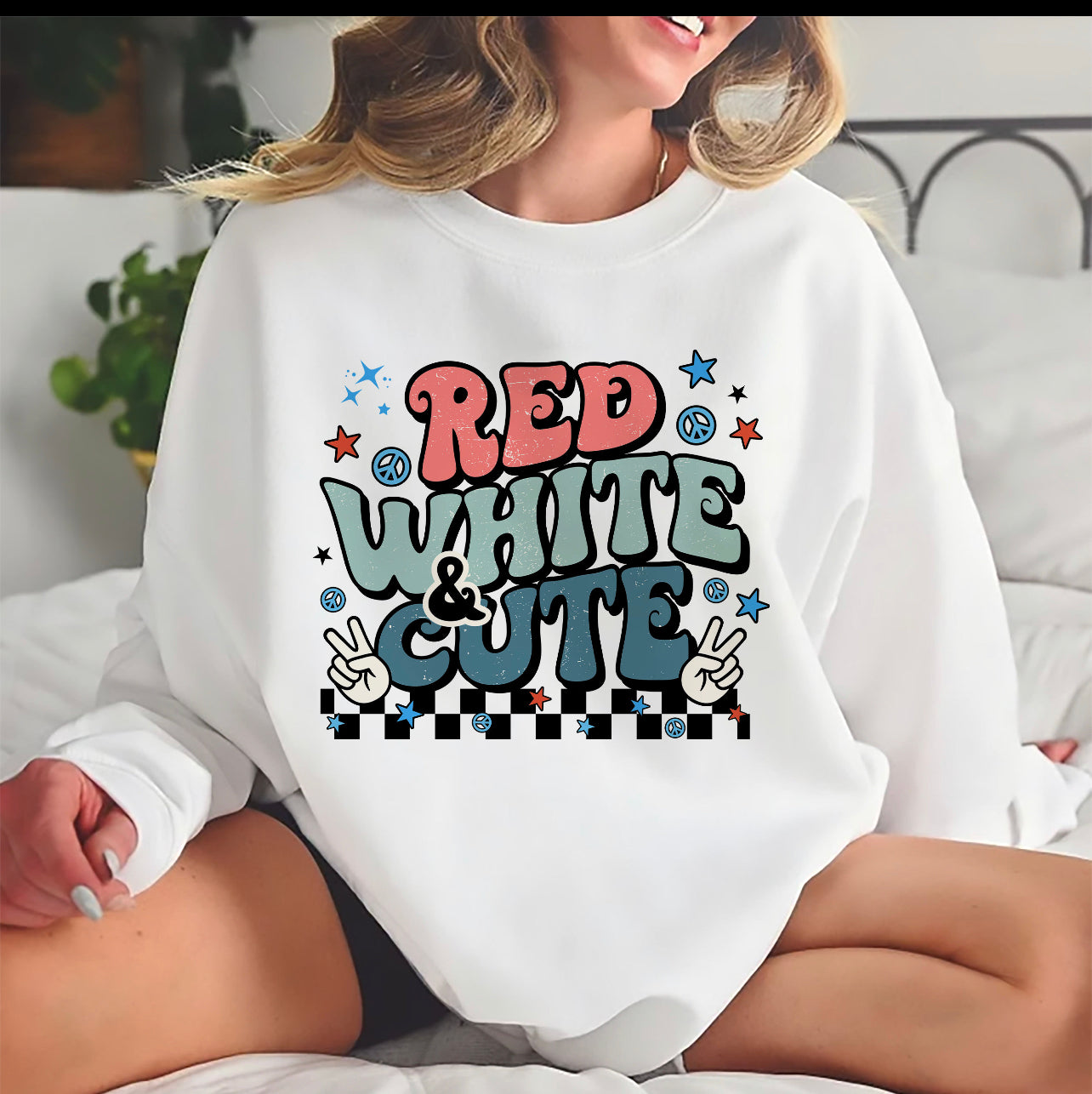 ♥️Red White and Cute - T-shirt